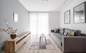 Apartment Downtown Lonyay 38